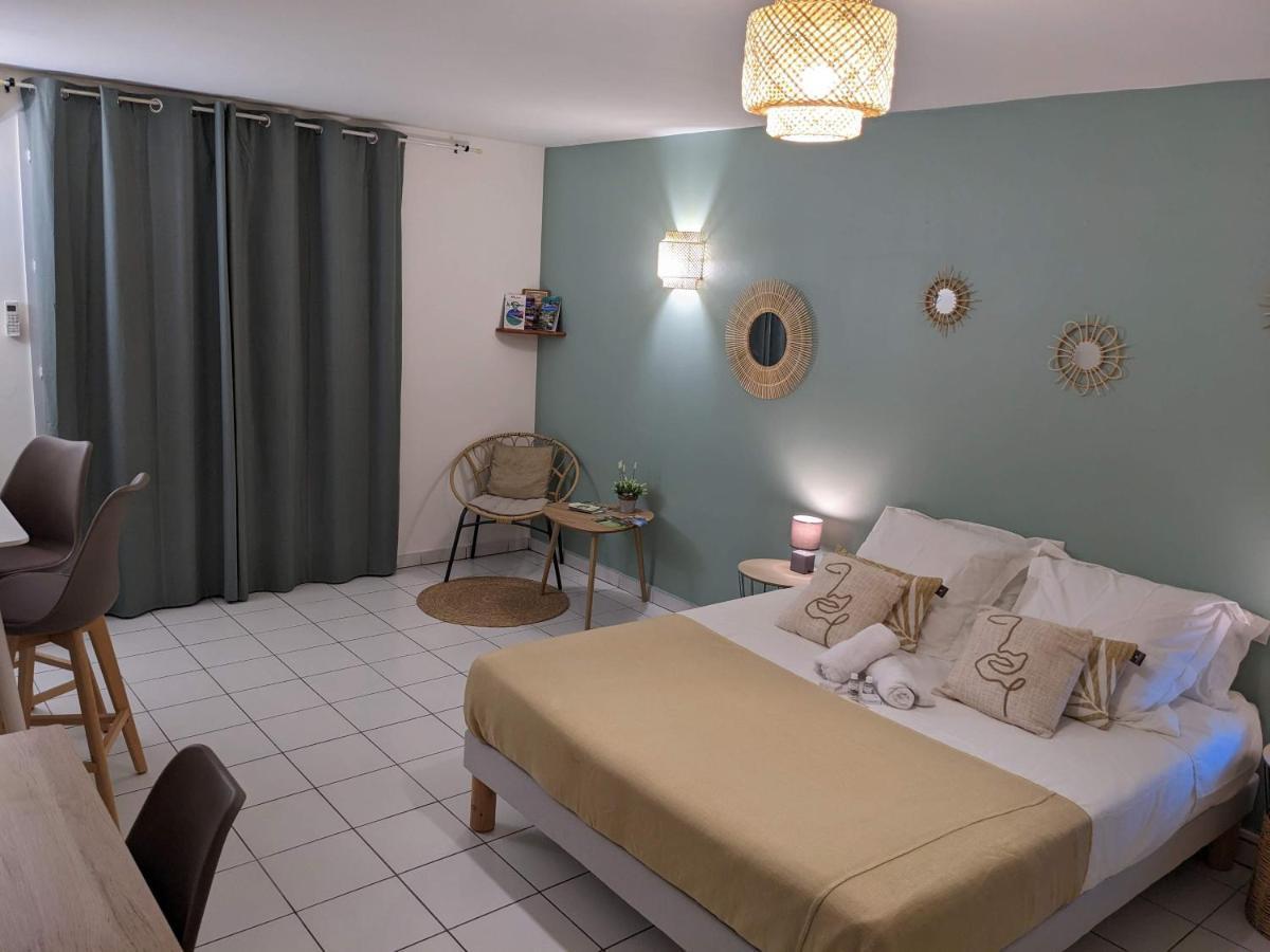Topaze Pei Bellepierre Proximite Immediate Chu, Inspe Saint-Denis Exteriör bild