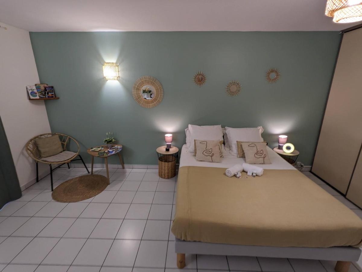 Topaze Pei Bellepierre Proximite Immediate Chu, Inspe Saint-Denis Exteriör bild